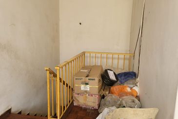 Tmn Oug Basic 2 Storey Terrace House For Sales