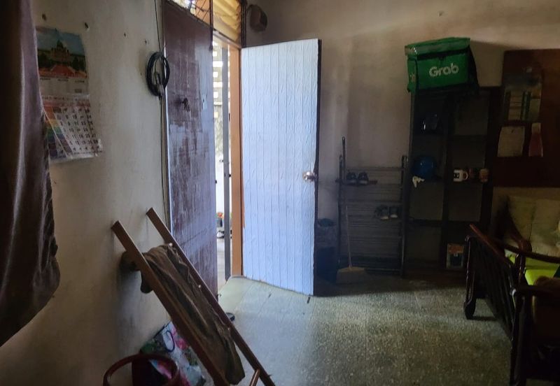 Tmn Oug Basic 2 Storey Terrace House For Sales