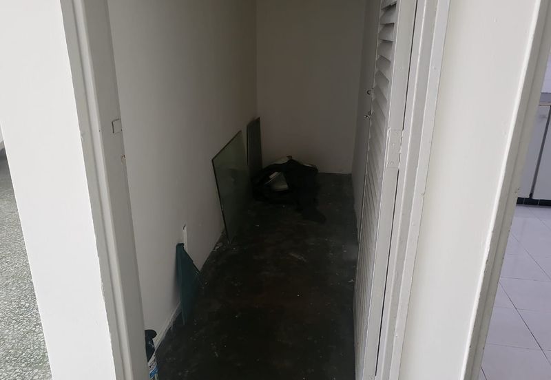 Big Layout OUG 2 Storey Terrace House For Sales