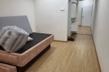 1.5 Storey Terrace House at OUG For Sale