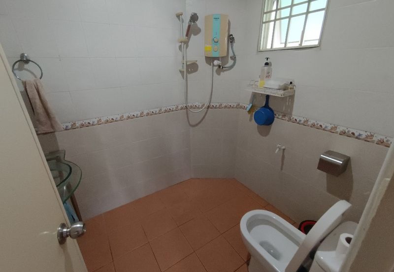 2 Storey Terrace House at Taman OUG For Sale