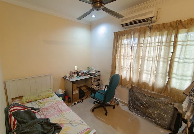 2 Storey Terrace House at Taman OUG For Sale