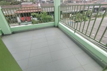 Oug Rebuilt 3 Storey Terrace House For Sale