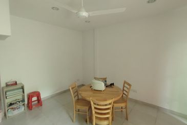 Oug Rebuilt 3 Storey Terrace House For Sale