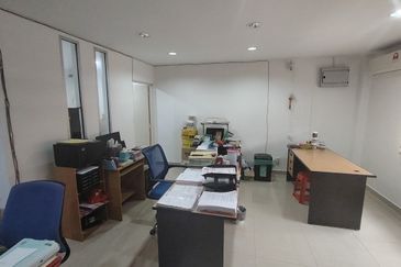 Oug Rebuilt 3 Storey Terrace House For Sale