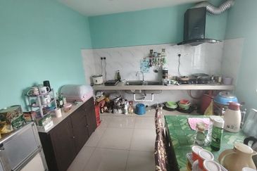 Oug Rebuilt 3 Storey Terrace House For Sale