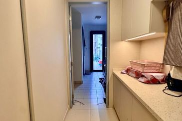 Luxurious Semi Detached House Taman United For Sale