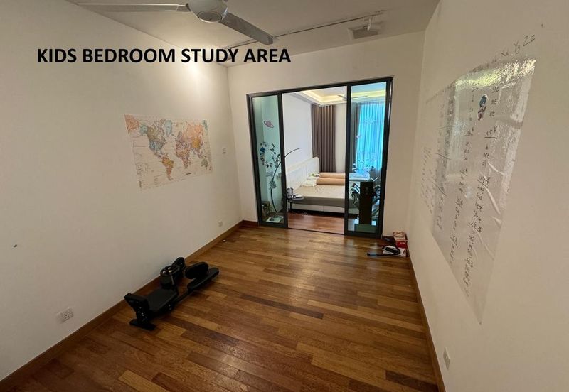 Luxurious Semi Detached House Taman United For Sale