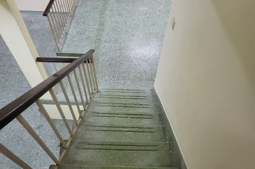 2-Storey Terrace House Taman OUG For Sale