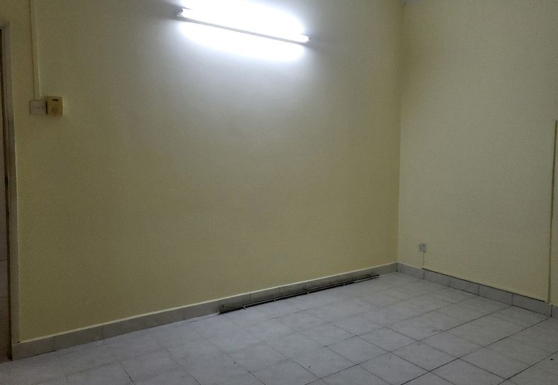 2-Storey Terrace House Taman OUG For Sale