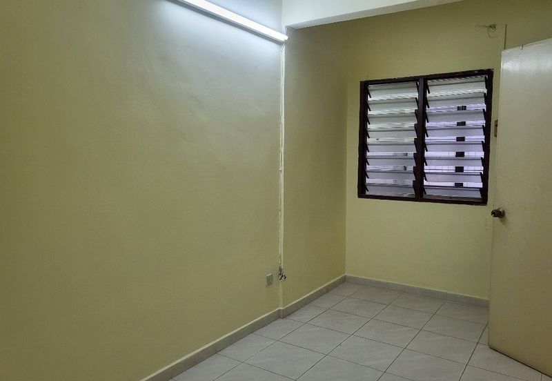 2-Storey Terrace House Taman OUG For Sale