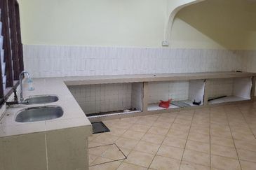 2-Storey Terrace House Taman OUG For Sale