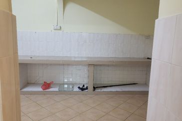 2-Storey Terrace House Taman OUG For Sale