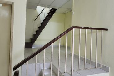 2-Storey Terrace House Taman OUG For Sale