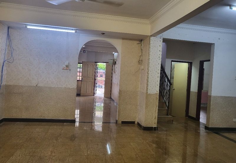 2-Storey Semi Detached House Old Klang Road For Sale