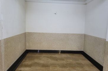 2-Storey Semi Detached House Old Klang Road For Sale