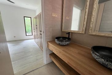 Newly Built 2 Storey Semi detached House For Sales