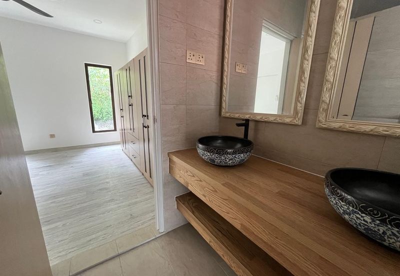 Newly Built 2 Storey Semi detached House For Sales