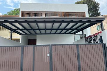 Newly Built 2 Storey Semi detached House For Sales