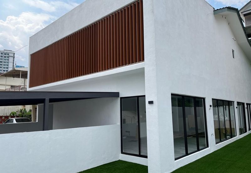 Newly Built 2 Storey Semi detached House For Sales