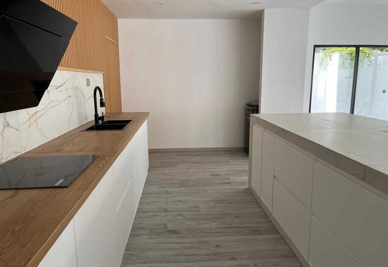 Newly Built 2 Storey Semi detached House For Sales