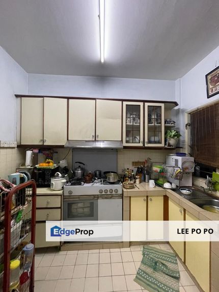 Meadow Park, Kuala Lumpur, Jalan Klang Lama (Old Klang Road)