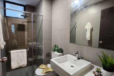 BLISS Service Residence (Bayu Gasing)