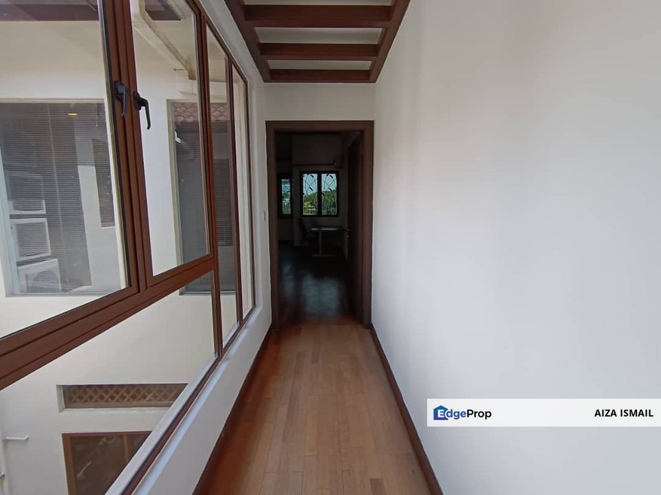 2 Storey Superlink Lagenda 2 Bukit Jelutong Shah Alam, Selangor, Shah Alam