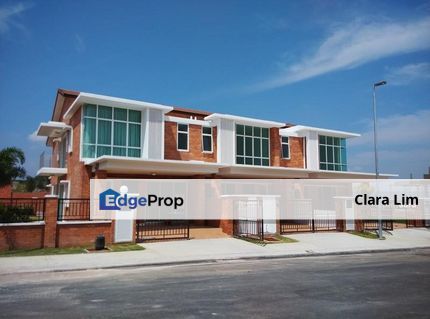 {Early Bird Package} 22x85 Superlink Freehold, Selangor, Puchong