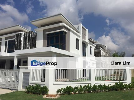  [Loan Rejected Corner } 45x85 Freehold Landed 2lv, Selangor, Puchong