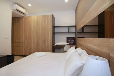 RM3xxk KL Sg Besi Project, 100m LRT MRT KTM