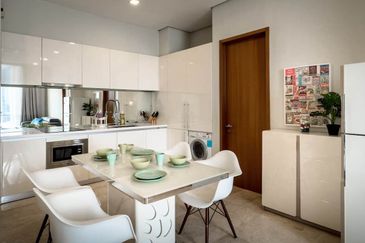 RM3xxk KL Sg Besi Project, 100m LRT MRT KTM