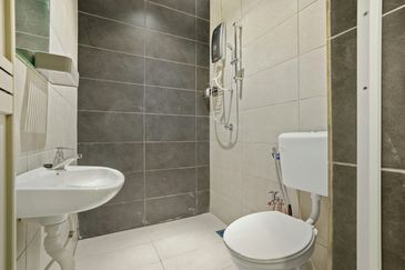 RM3xxk KL Sg Besi Project, 100m LRT MRT KTM