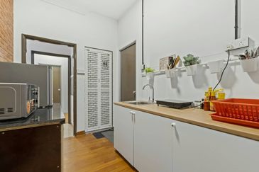 RM3xxk KL Sg Besi Project, 100m LRT MRT KTM