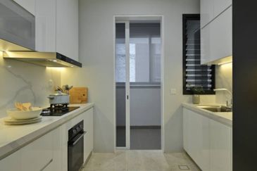 RM3xxk KL Sg Besi Project, 100m LRT MRT KTM