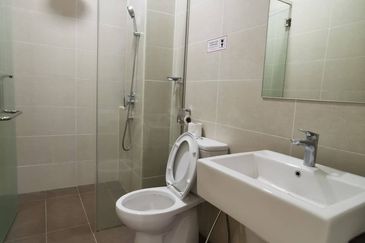 RM3xxk KL Sg Besi Project, 100m LRT MRT KTM