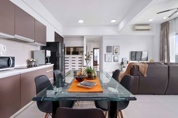 RM3xxk KL Sg Besi Project, 100m LRT MRT KTM