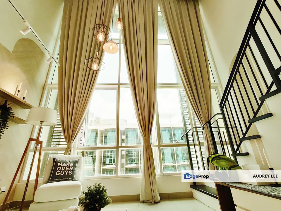 Partly furnished. Developer unit. Free legal fee, Selangor, Cyberjaya