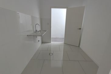 Developer landed unit from 500k only.2023 complete