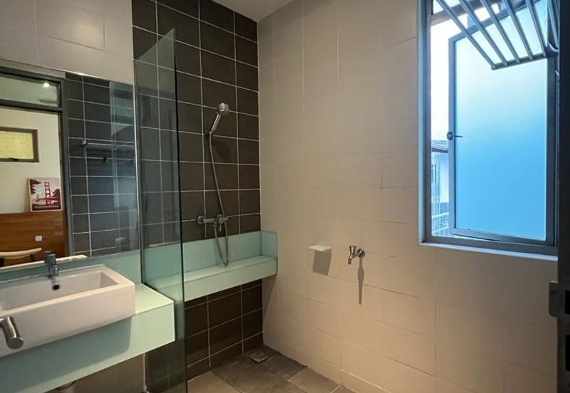 Symphony Hills Schubert