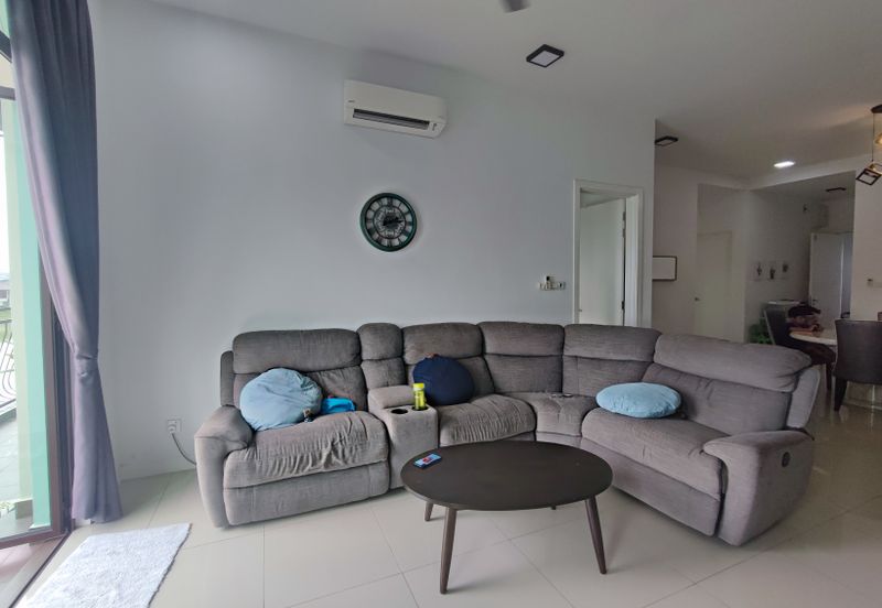 Isle of Kamares, Setia Eco Glades