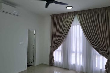 Reef Of Tropics, Setia Eco Glades