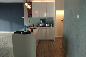 Cristal Serin Residence