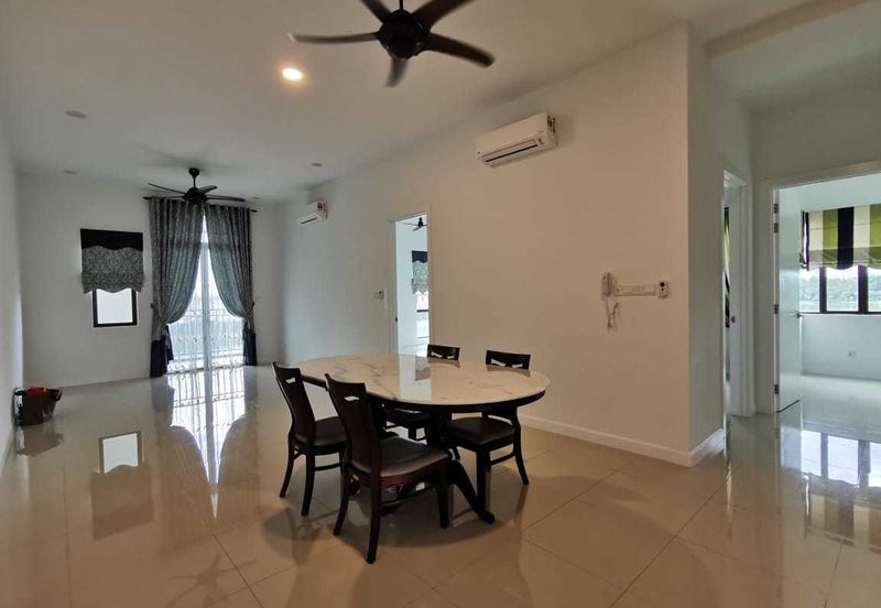 Isle of Kamares, Setia Eco Glades