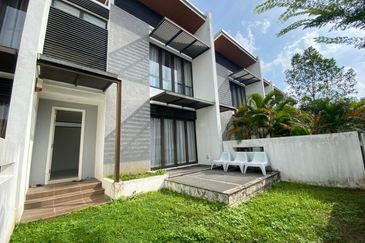 Symphony Hills Mozart