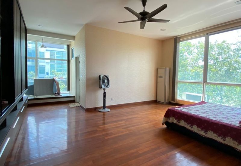 Evergreen Garden Residence