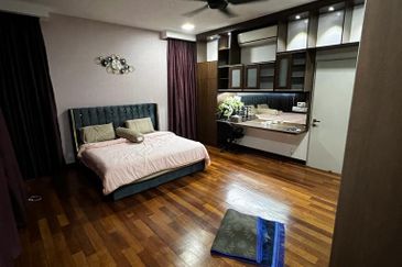 Clover Garden Residences