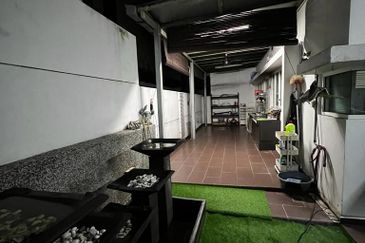 Clover Garden Residences