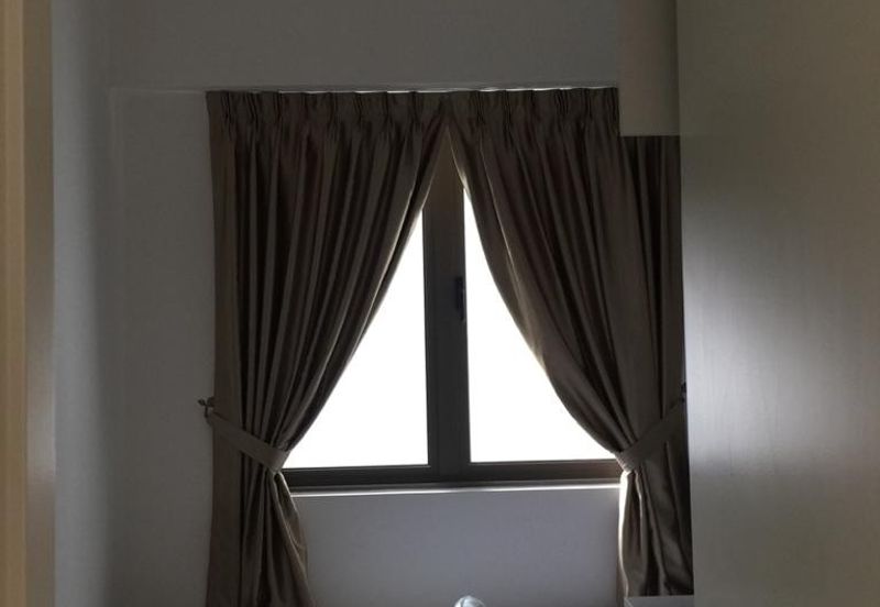 Lake Point Residence