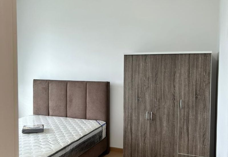 Lake Point Residence